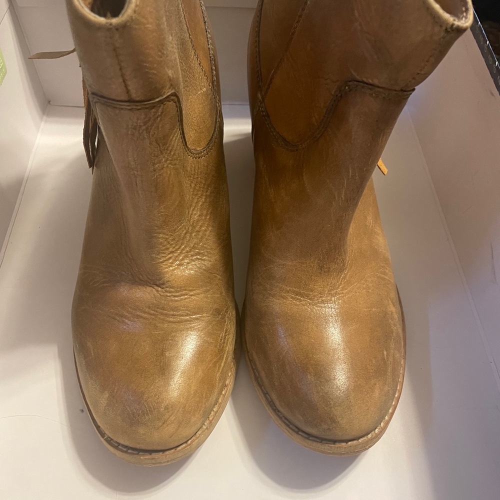 Fringe cowboy booties